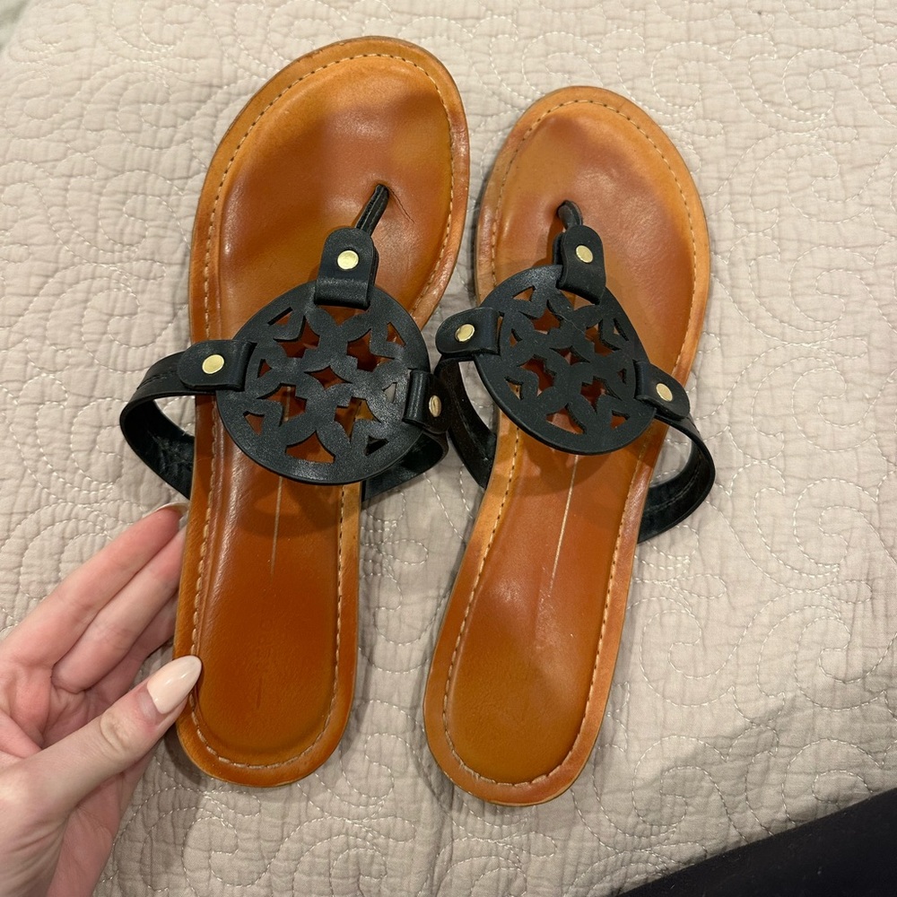 Black sandals